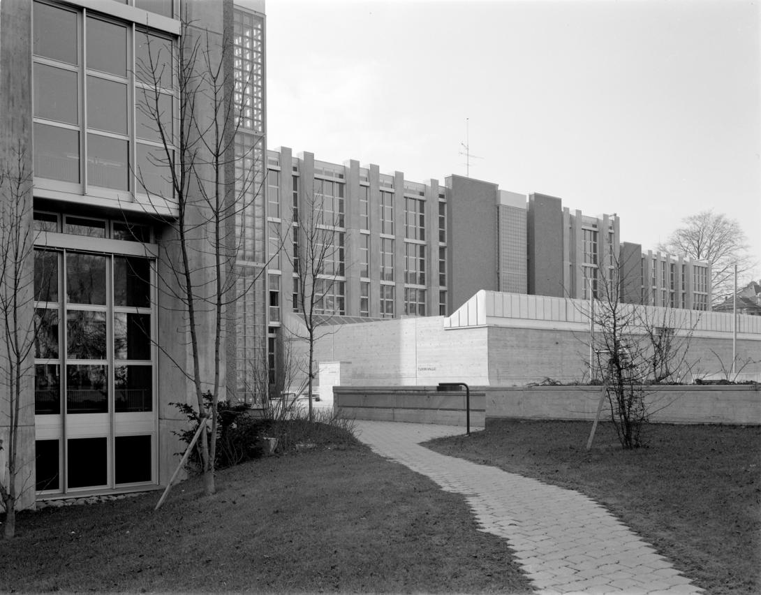 Rämibühl Turnhalle