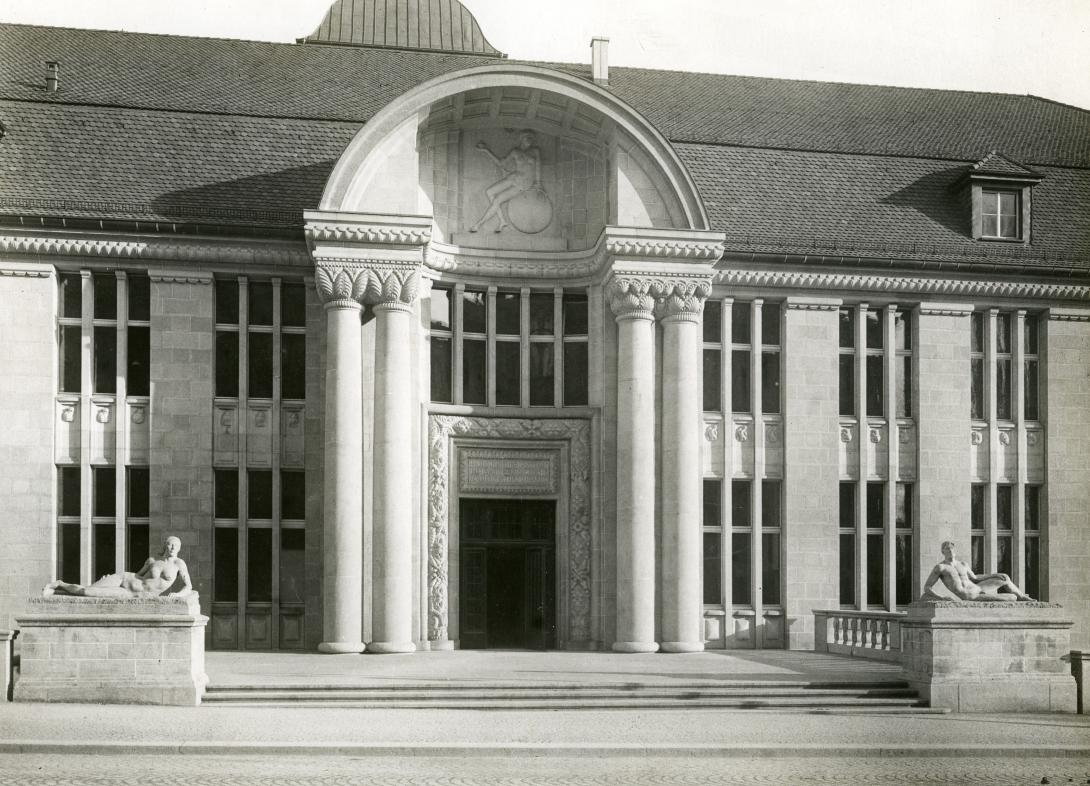 Universität Eingang Biologiegebäude